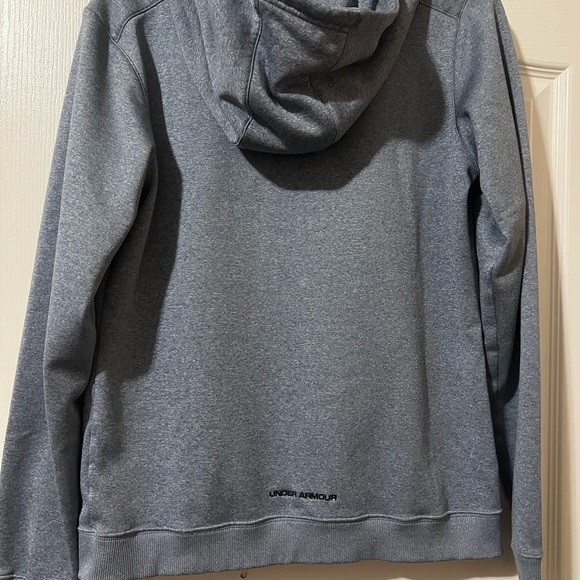 Under Armour Women’s size medium zip-up hooded jacket. - Picture 5 of 9